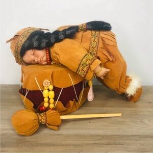 VINTAGE NATIVE AMERICAN PORCELAIN DOLL SLEEPING TODDLER GIRL ON DRUM